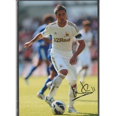 Signed photo of Pablo Hernandez the Swansea footballer. 